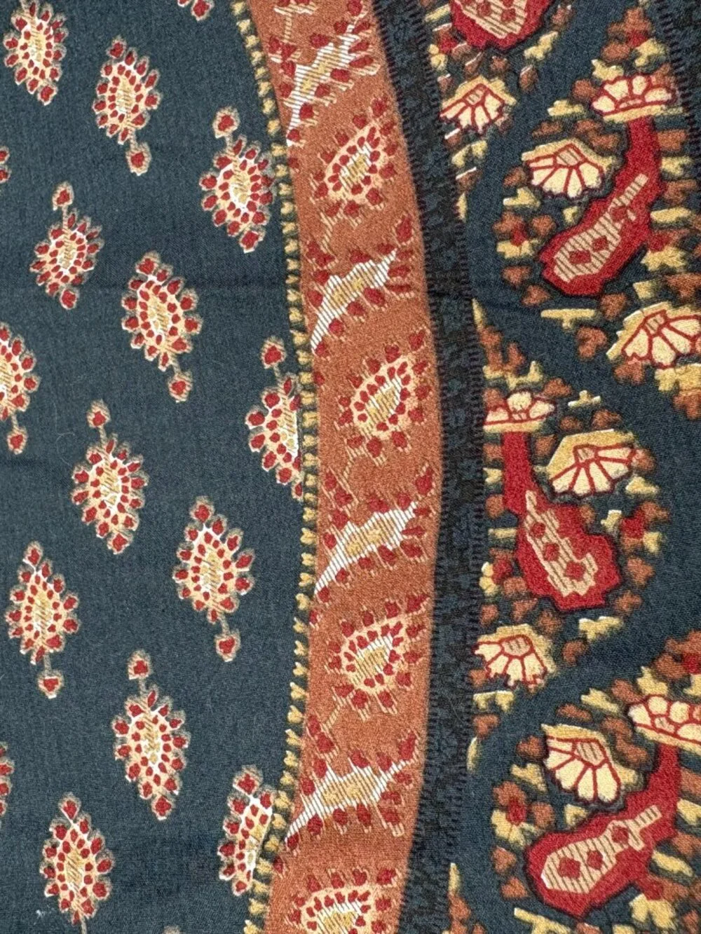 Williams Sonoma 70-inch round cotton paisley tablecloth autumn fall cottage